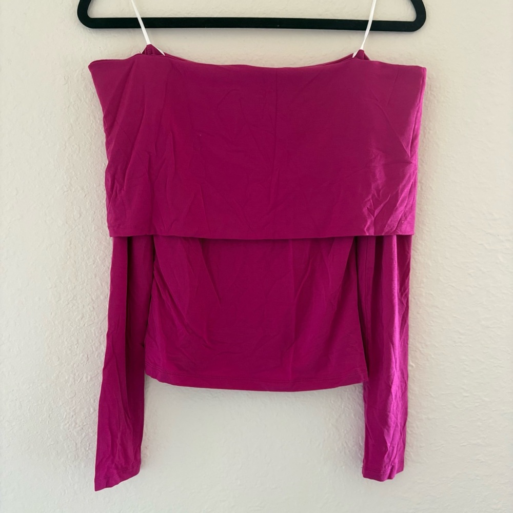 Aritzia Off-Shoulder Long Sleeve Women's Pink Top